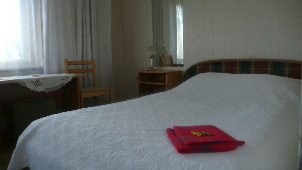 Privatviesnica Zvaigzne Hotel ยูร์มาลา ภายนอก รูปภาพ