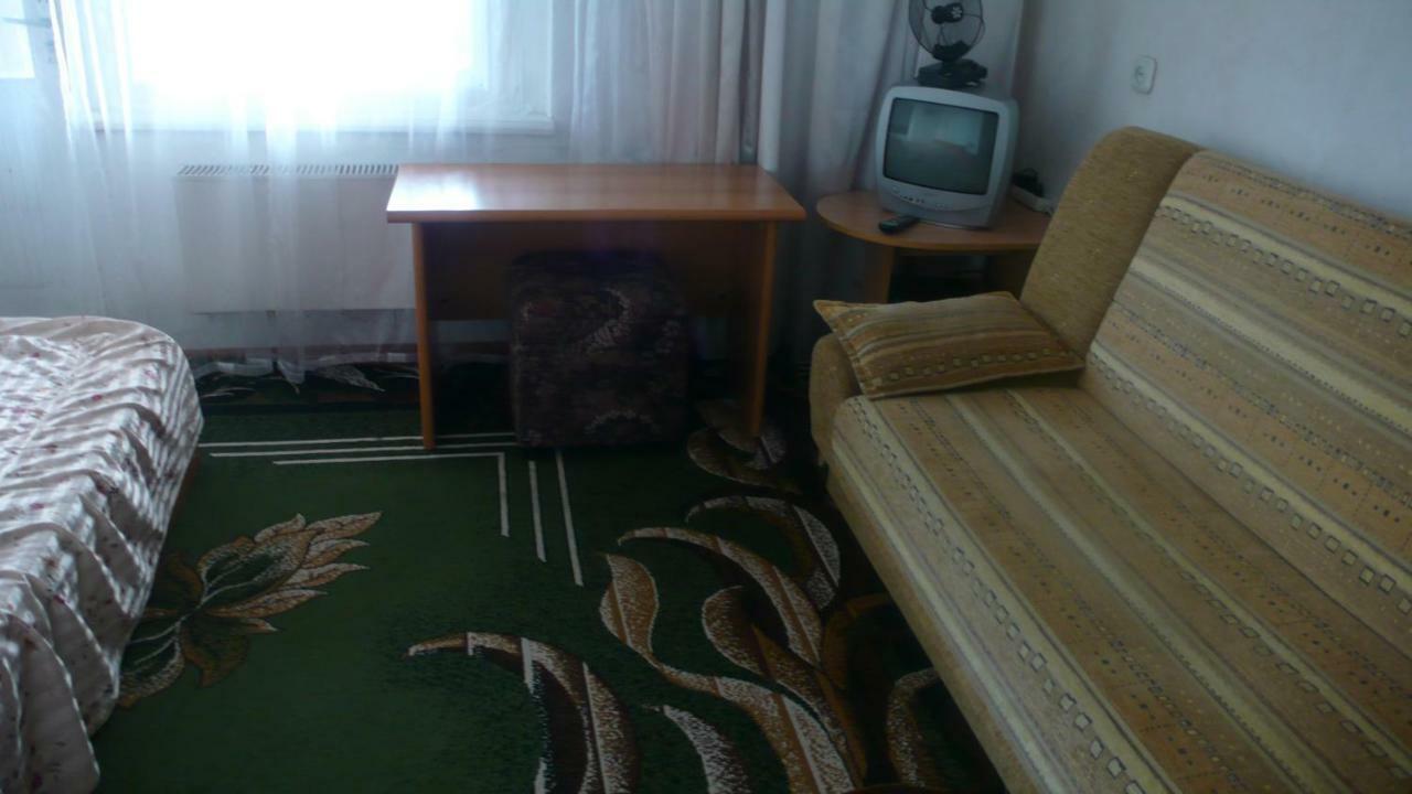 Privatviesnica Zvaigzne Hotel ยูร์มาลา ภายนอก รูปภาพ